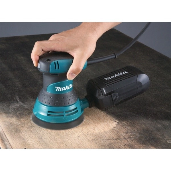 Ponceuse Excentrique MAKITA 300 W - BO5031J – Image 2